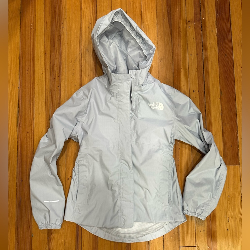 The North Face girls Light blue Ski or rain Jacket